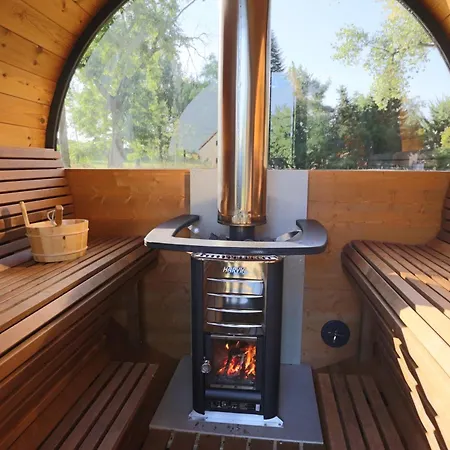 Gemuetliches Schmuckstueck Mit Zwei Schlafzimmern Mugeln