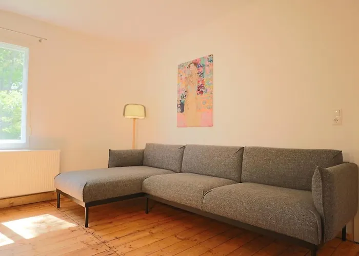 Gemuetliches Schmuckstueck Mit Zwei Schlafzimmern *